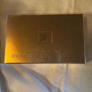 Tori Belle New 24k Multi Use Palette - wear anywhere!